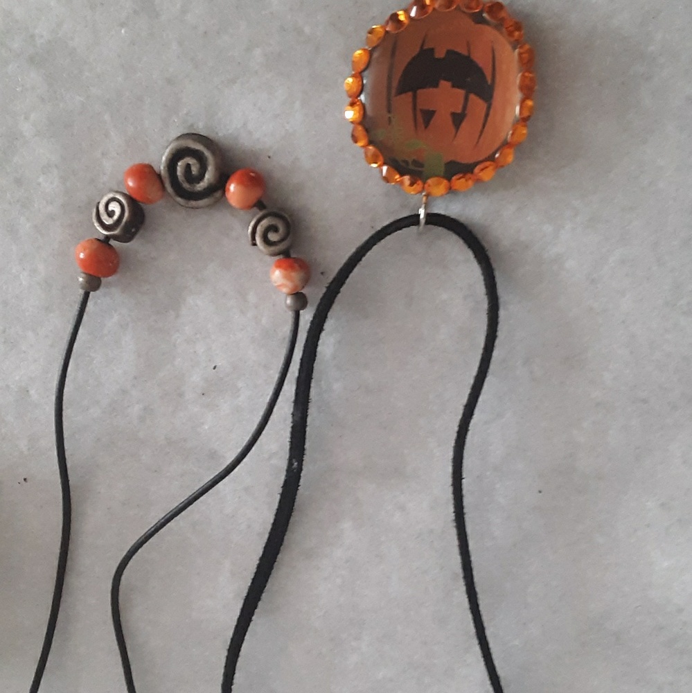 JEWELRY NECKLACES
